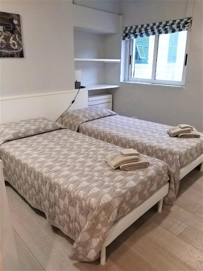 La Casa Di Tommy Apartment Рапало Екстериор снимка